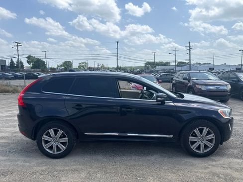 Used 2016 Volvo XC60 T6 AWD/4WD image 9
