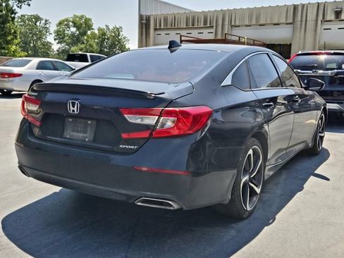 Used 2022 Honda Accord Sport image 3