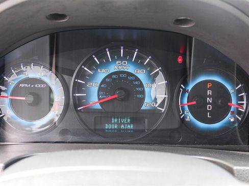 Used 2012 Ford Fusion SEL image 22