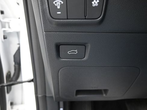 Used 2025 Kia K5 GT-Line w/ GT-Line Premium Package image 33