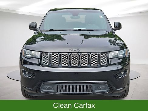 Used 2017 Jeep Grand Cherokee Altitude AWD/4WD image 2