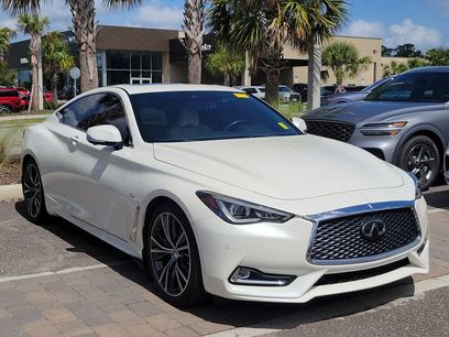 Used 2019 INFINITI Q60 3.0t Luxe w/ Essential Package