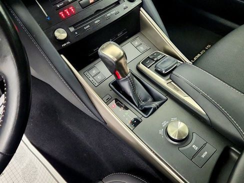 Used 2018 Lexus IS 300 AWD w/ Comfort Package image 16
