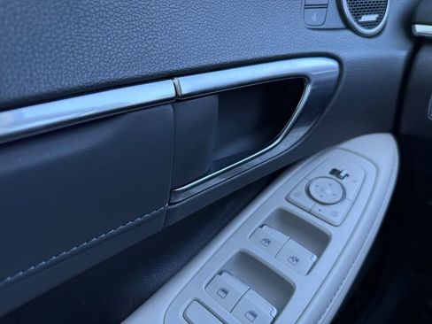 Used 2022 Hyundai Sonata Limited w/ Preferred Accessory Package image 26