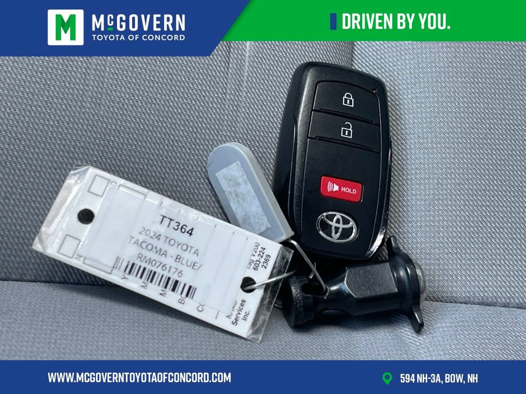 Used 2024 Toyota Tacoma TRD Off-Road AWD/4WD image 47