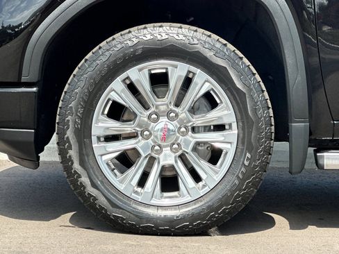 Used 2022 GMC Sierra 1500 Denali w/ Technology Package AWD/4WD image 36