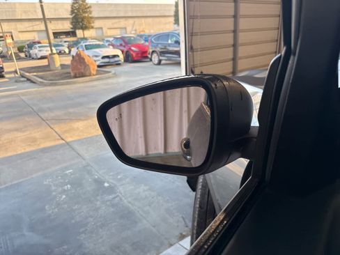 Used 2025 Ford Escape Active image 20