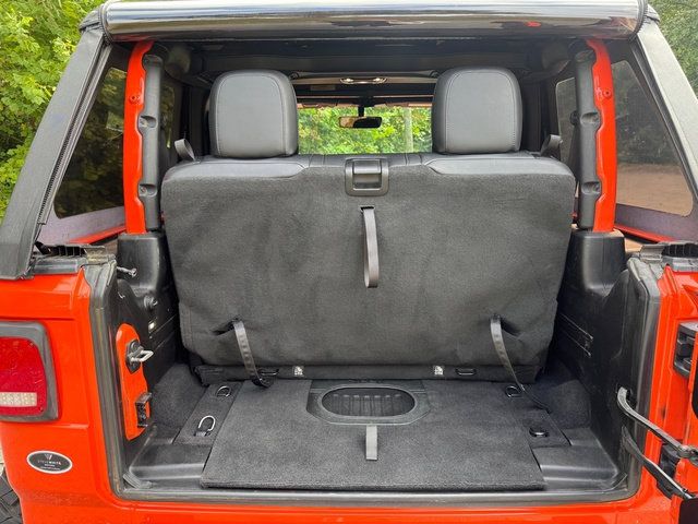 Used 2023 Jeep Wrangler Rubicon w/ Steel Bumper Group AWD/4WD image 16