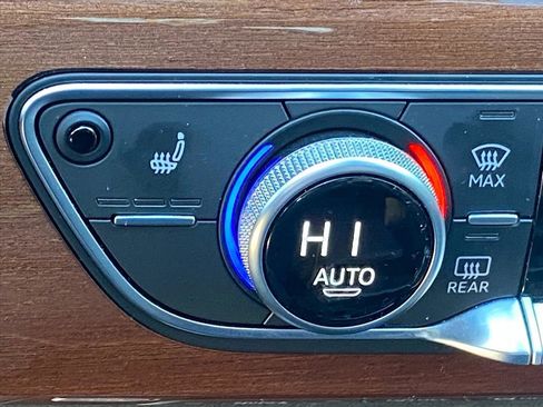 Used 2023 Audi A5 2.0T Premium w/ Convenience Package image 16