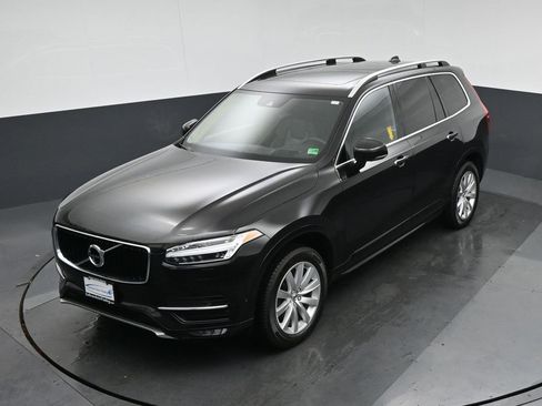 Used 2019 Volvo XC90 T6 Momentum w/ Protection Package Premier image 57