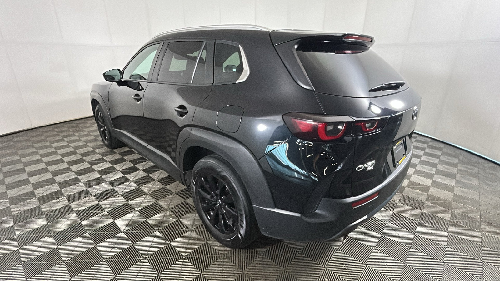 Used 2025 MAZDA CX-50 AWD 2.5 S w/ Preferred Package image 5