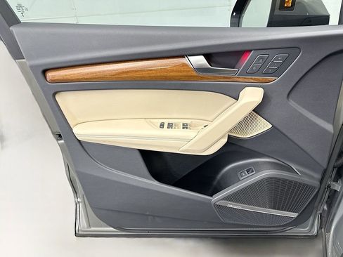 Certified 2023 Audi Q5 2.0T Premium Plus w/ Premium Plus Package image 22