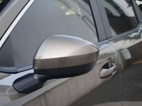 Used 2025 Nissan Kicks SV image 56