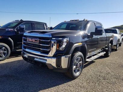 New 2025 GMC Sierra 2500 SLT w/ SLT Premium Package