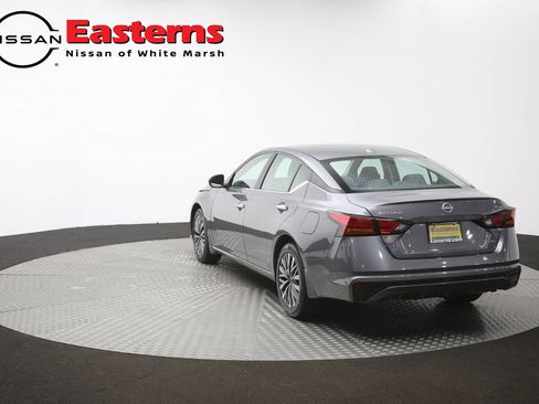 Used 2024 Nissan Altima 2.5 SV AWD/4WD image 36