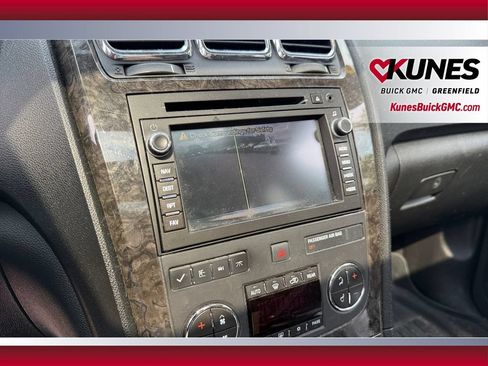 Used 2011 GMC Acadia Denali AWD/4WD image 18
