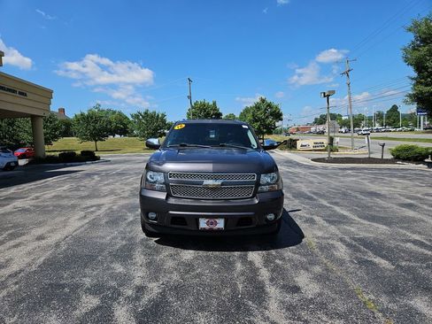 Used 2010 Chevrolet Suburban LTZ AWD/4WD image 9