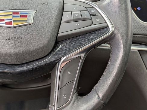 Used 2023 Cadillac XT5 Premium Luxury AWD/4WD image 12