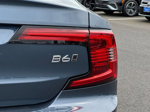 Used 2025 Volvo S90 B6 Plus w/ Protection Package Premier image 24