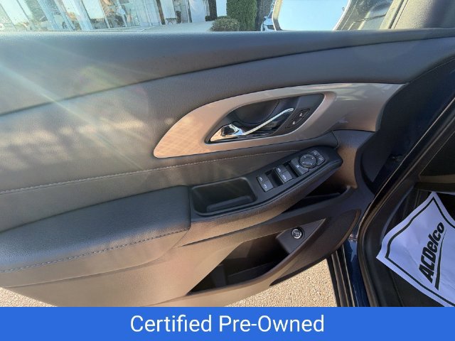 Certified 2023 Chevrolet Traverse LT FWD image 27
