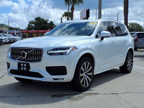 Certified 2023 Volvo XC90 B6 Core w/ Protection Package Premier image 3