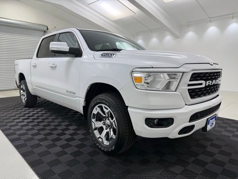 Used 2022 RAM 1500 Big Horn AWD/4WD image 1