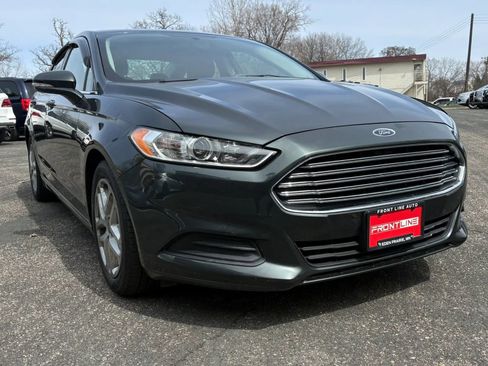 Used 2016 Ford Fusion SE image 13