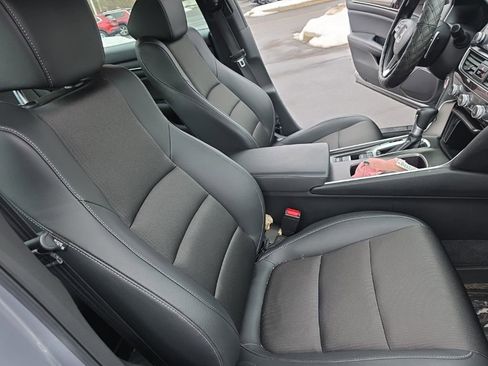 Used 2022 Honda Accord Sport image 25