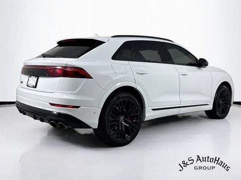 Used 2024 Audi SQ8 Prestige w/ Prestige Package AWD/4WD image 7