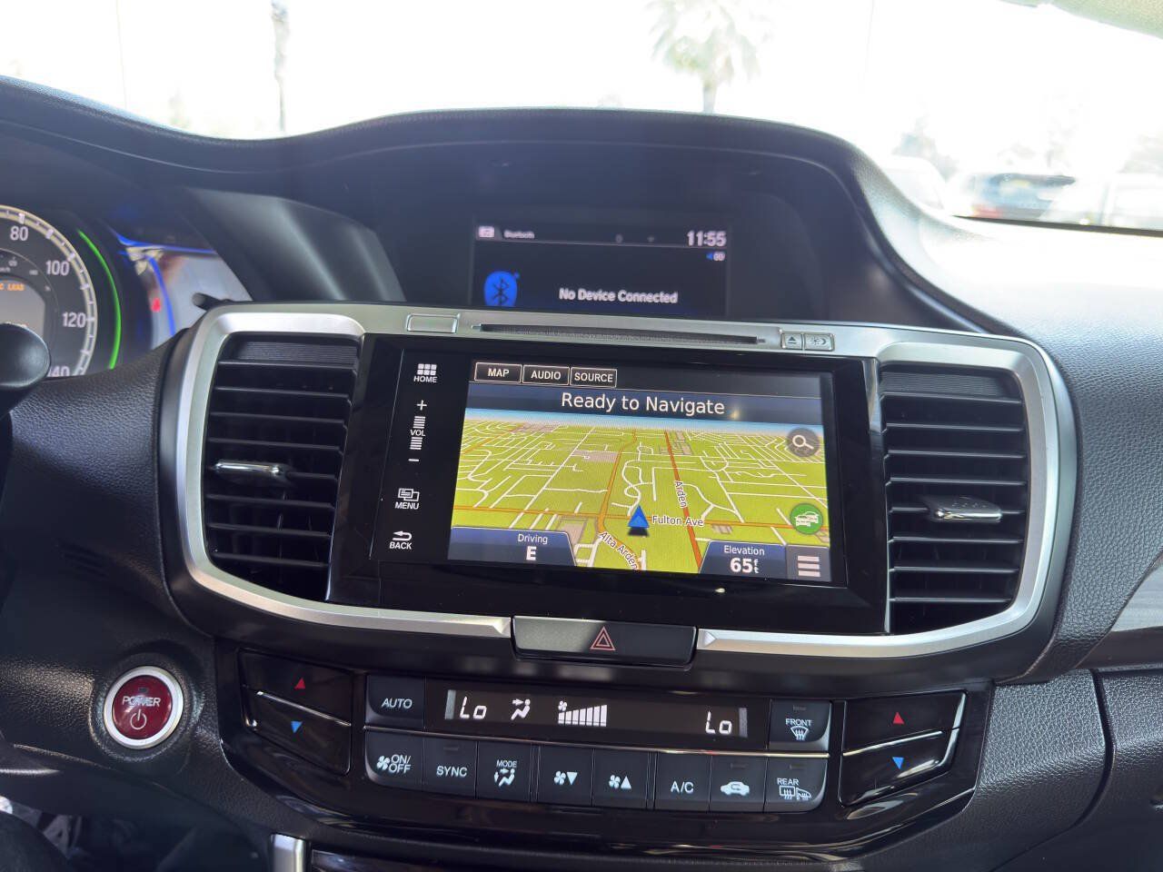 Used 2017 Honda Accord Touring image 19