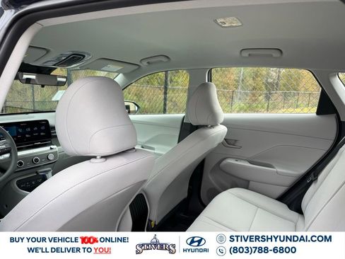 New 2026 Hyundai Kona SE image 19