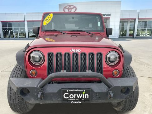 Used 2012 Jeep Wrangler Unlimited Sport AWD/4WD image 18