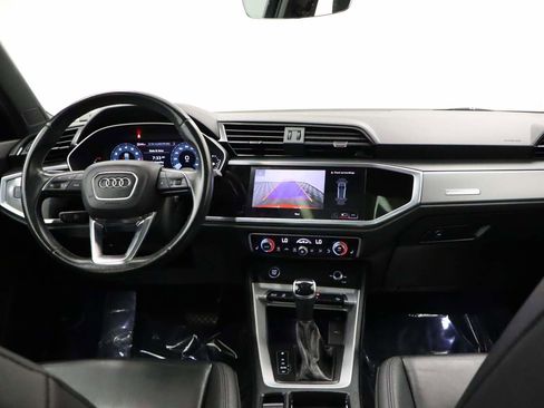 Used 2023 Audi Q3 2.0T Premium AWD/4WD image 13