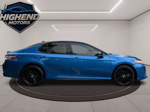 Used 2020 Toyota Camry XSE w/ Navigation Package FWD image 7