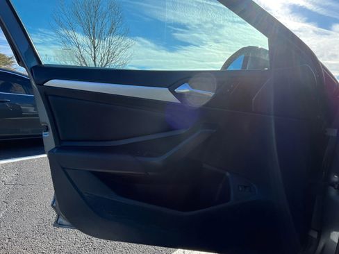 Used 2020 Volkswagen Jetta SE w/ SE Cold Weather Package image 23