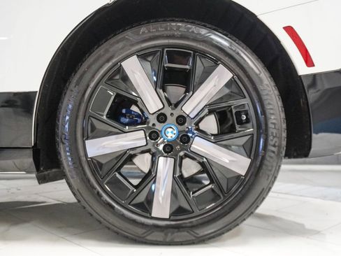 Used 2024 BMW iX xDrive50 w/ Sport Package image 35