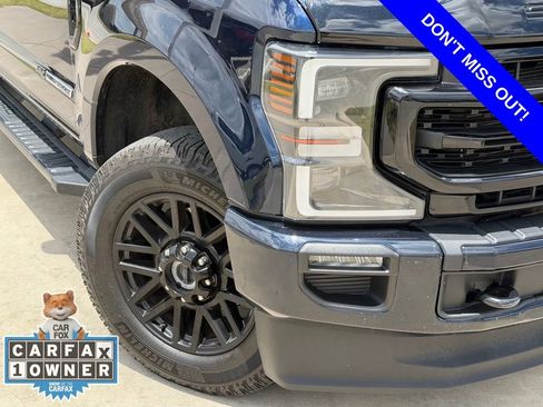 Used 2022 Ford F250 Lariat w/ Black Appearance Package AWD/4WD image 2
