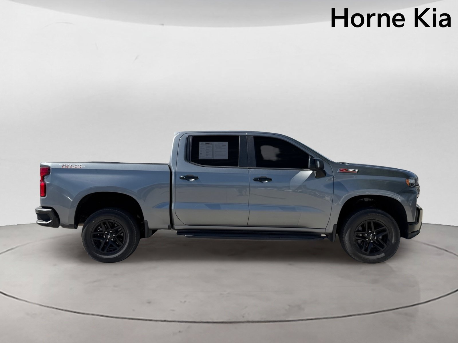 Used 2019 Chevrolet Silverado 1500 LT Trail Boss AWD/4WD image 3