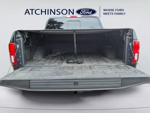 Used 2019 Ford F150 Lariat w/ Equipment Group 502A Luxury AWD/4WD image 8