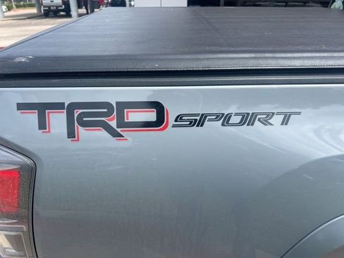 Used 2021 Toyota Tacoma TRD Sport w/ TRD Premium Sport Package image 3