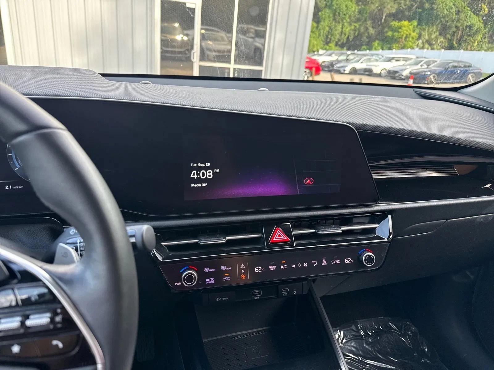 Used 2023 Kia Niro Wind w/ Wind Preserve Package FWD image 20