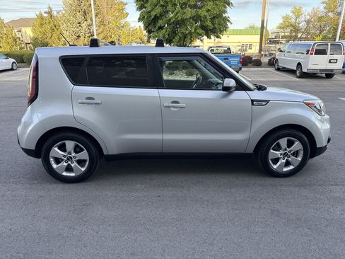 Used 2018 Kia Soul image 7