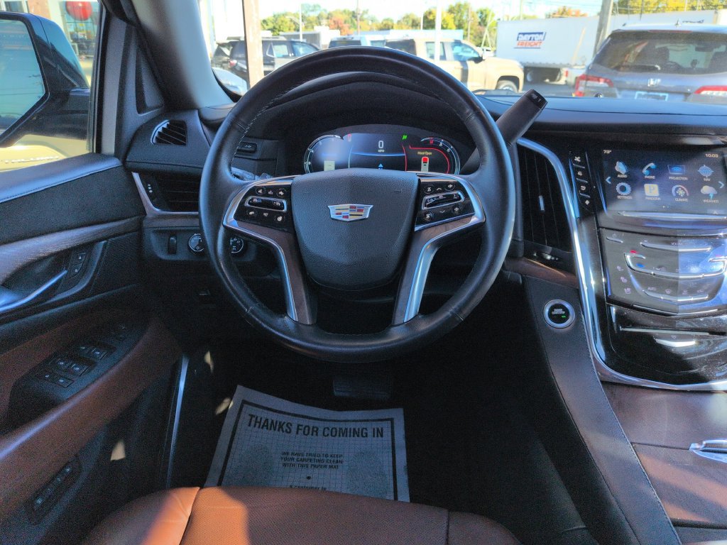 Used 2016 Cadillac Escalade Premium AWD/4WD image 14