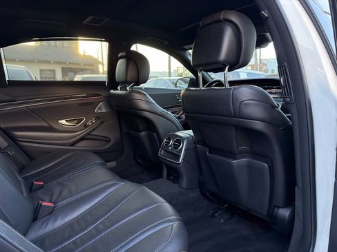 Used 2016 Mercedes-Benz S 550 Sedan image 42
