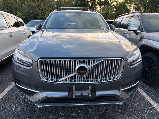 Used 2019 Volvo XC90 T6 Inscription w/ Luxury Package AWD/4WD image 2