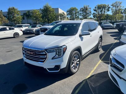 Used 2023 GMC Terrain SLT