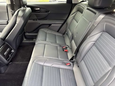 New 2026 Lincoln Nautilus Reserve w/ Jet Appearance Package AWD/4WD image 18