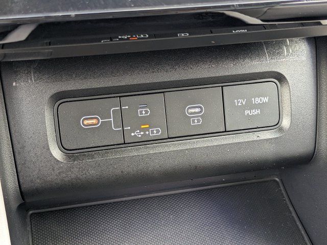 Certified 2025 Hyundai Tucson SEL w/ Tow & Go Package AWD/4WD image 31