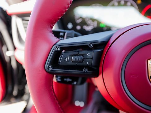 New 2026 Porsche 911 Carrera GTS image 17