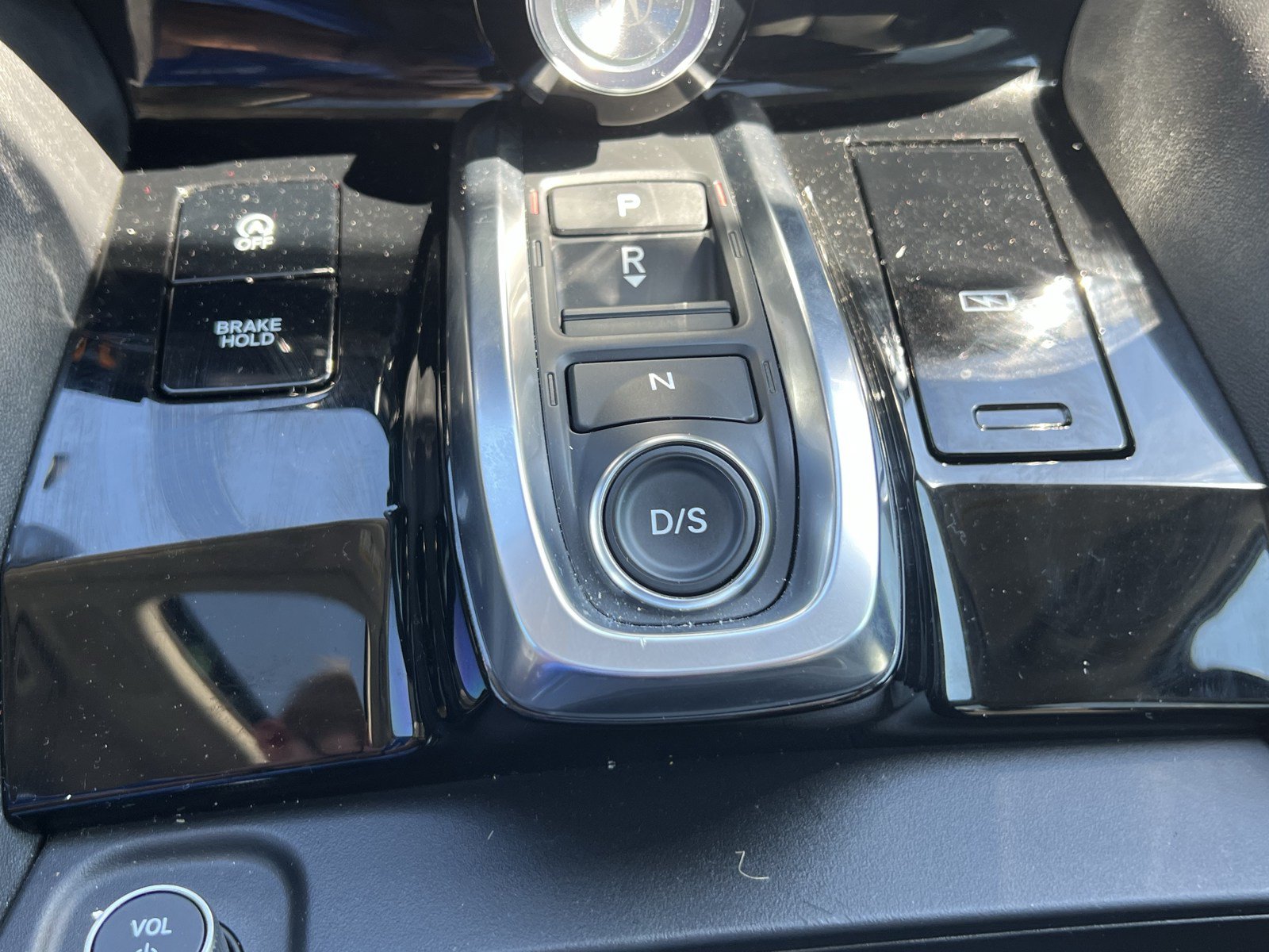Certified 2025 Acura MDX w/ Technology Package FWD image 26